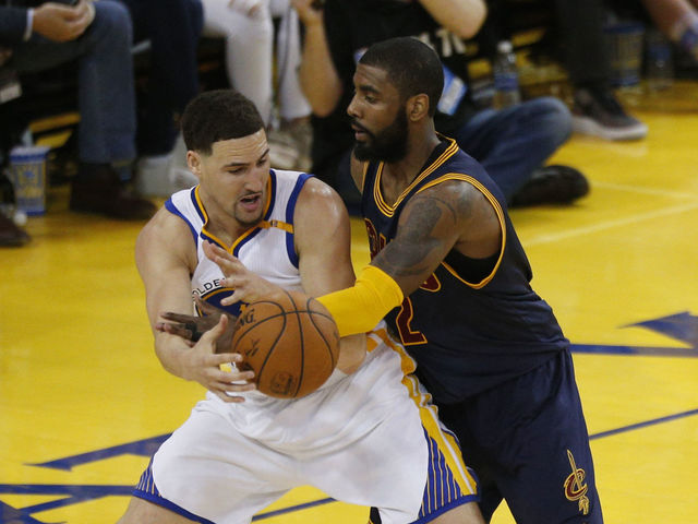 Thompson's dad: Rumors of Klay's unhappiness are 'fake news'