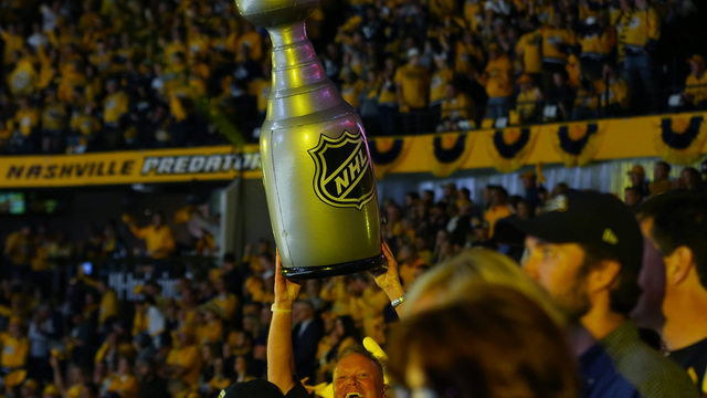 Billy Ray Cyrus croons 'Bring the Stanley Cup to Tennessee' in new track