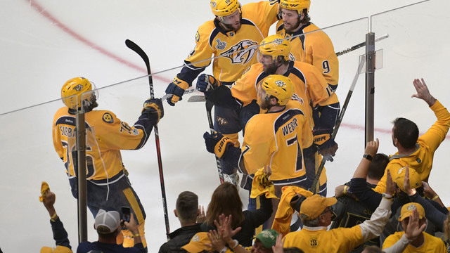 Predators rout Penguins, cut series lead to 2-1