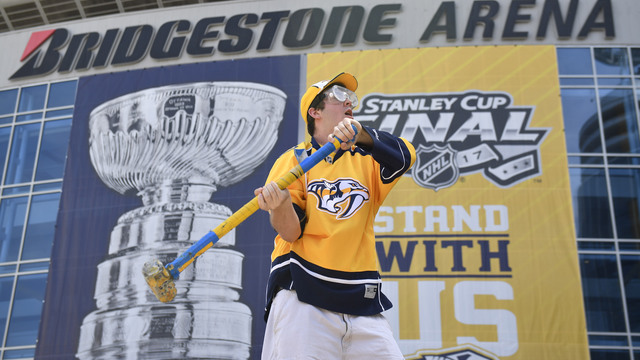 10 best photos from the craziness that was Nashville's 1st Cup Final game