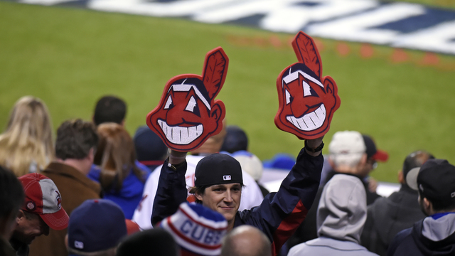 Report: Chief Wahoo lawsuit may force Indians to abandon logo in Toronto
