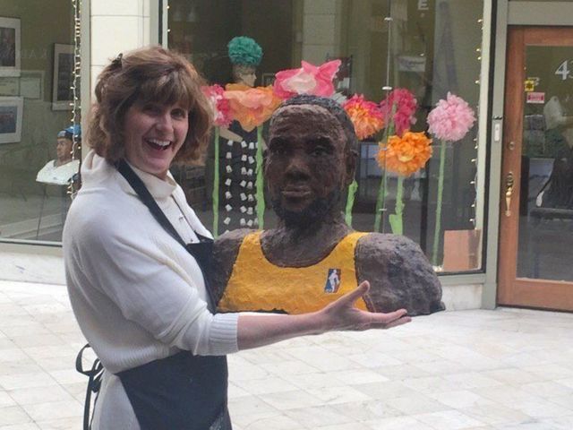 Artist creates LeBron sculpture out of dryer lint
