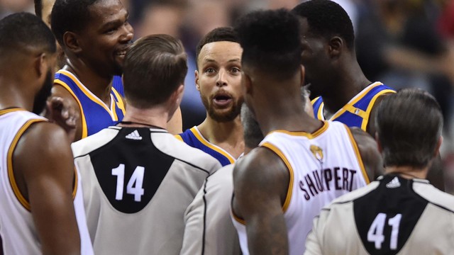 Watch: Curry, Shumpert get into heated confrontation