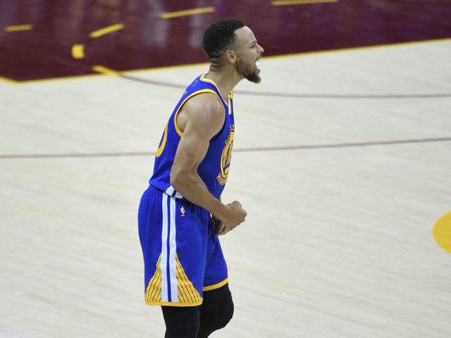 Report: Several Cavaliers players 'highly agitated' by Curry's squat