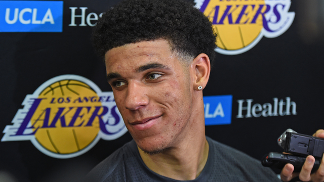 Report: Lonzo Ball underwhelms Lakers during workout