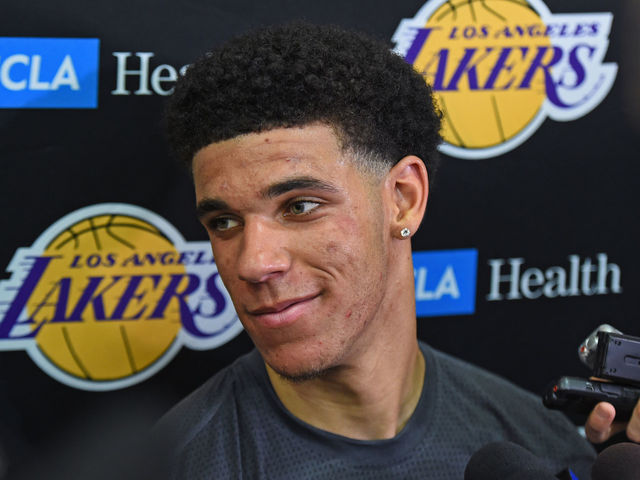 Report: Lonzo Ball underwhelms Lakers during workout