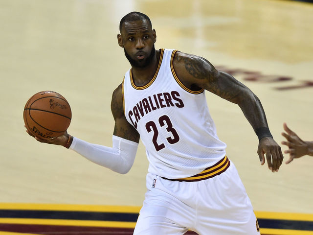 LeBron: Cavs 'have to be 20 times better' at Oracle for Game 5