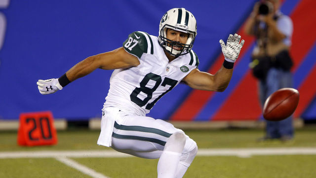 Retired Eric Decker replies to fan's fantasy football plea