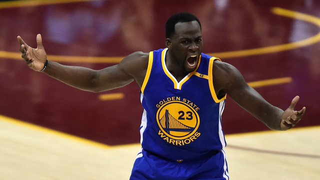 Draymond jabs Cavs fans: Not the 'sharpest people around'