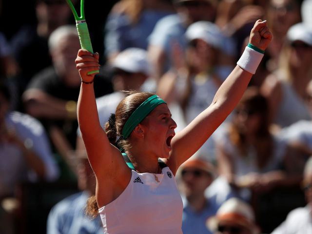 In the French Open final, offense beats defense, and a star is born