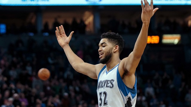 NBA GMs tab Karl-Anthony Towns as best center, franchise cornerstone