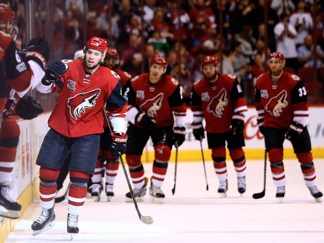 Barroway completes sale to become Coyotes' sole owner