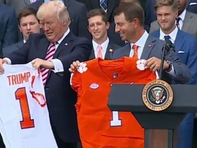 Clemson celebrates national title at White House