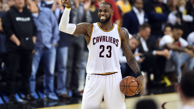 LeBron: Kyrie won't face same hostility I did in Cleveland return