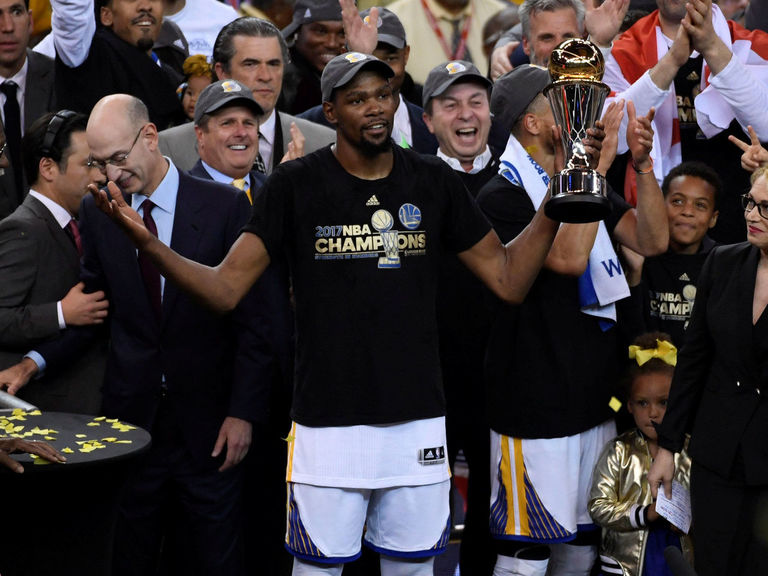 Durant caps 1st title run with Finals MVP | theScore.com