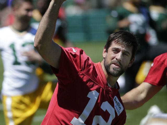 McCarthy: Packers need to 'take care' of Rodgers' arm
