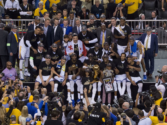 Warriors release statement on rescinded White House invite