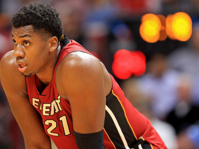 Heat reportedly have rule against resting hands on knees during games