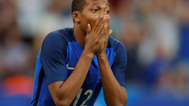 Mbappe waiting for holidays to decide future amid Arsenal, Real Madrid links