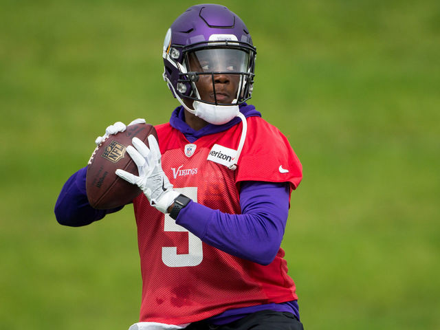 Vikings activate Bridgewater, place Bradford on IR