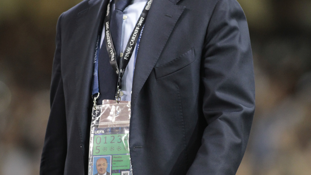 Juventus' Marotta: Chelsea made 'very high offer' for Alex Sandro