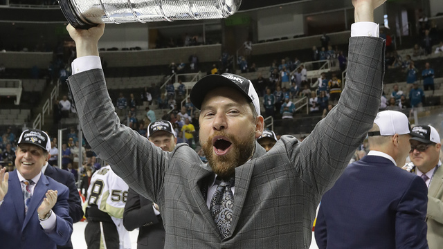 Hurricanes hire former Penguins goalie coach Mike Bales