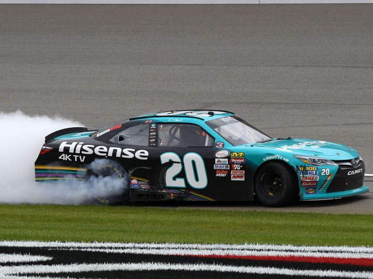 Hamlin edges Byron in thrilling Xfinity finish at Michigan ...
