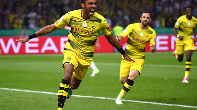Dortmund won't 'wait much longer' for Aubameyang's suitors