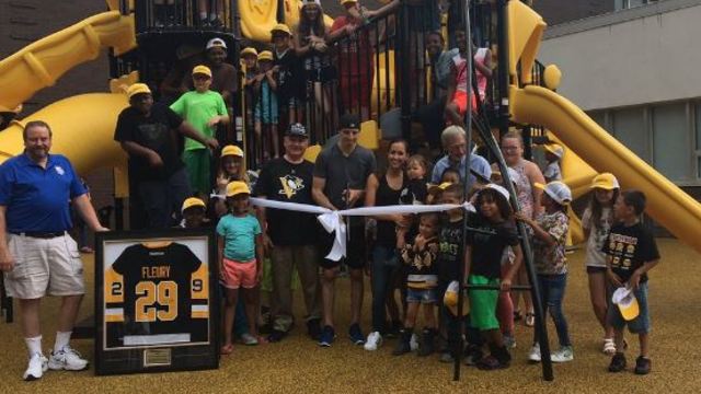 Fleury opens playground as possible final act with Penguins