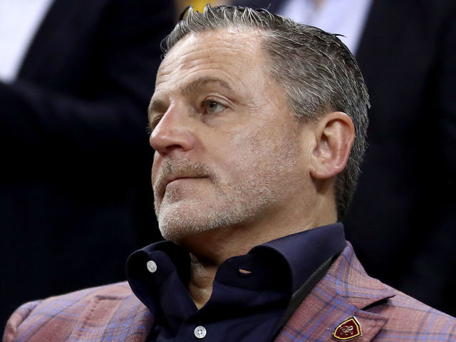 Report: Gilbert rejected Griffin's demands for raise, more power with Cavs