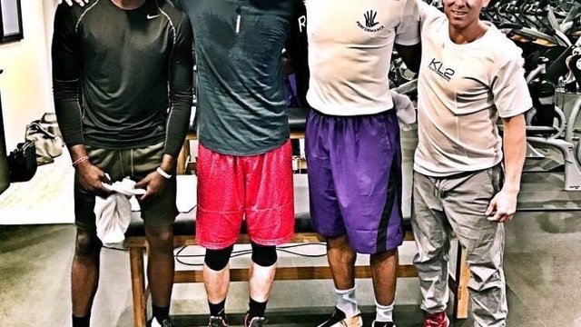Look: Kawhi Leonard ditches his braids