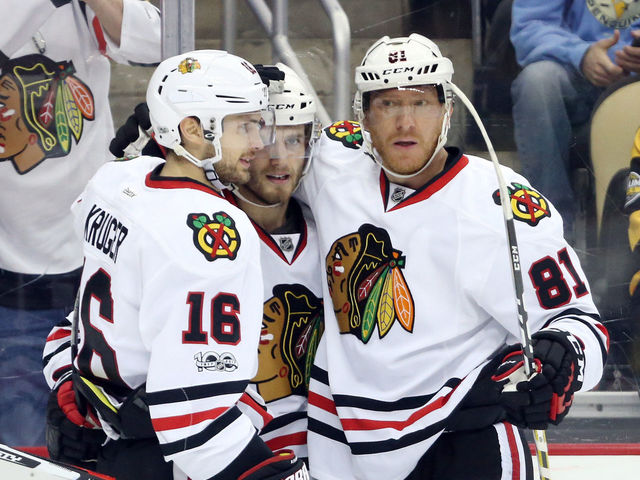 Blackhawks' Hossa will miss 2017-18 season due to skin disorder