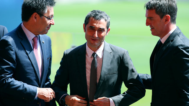 Barcelona secretary promises 'big-name signings' are in the works