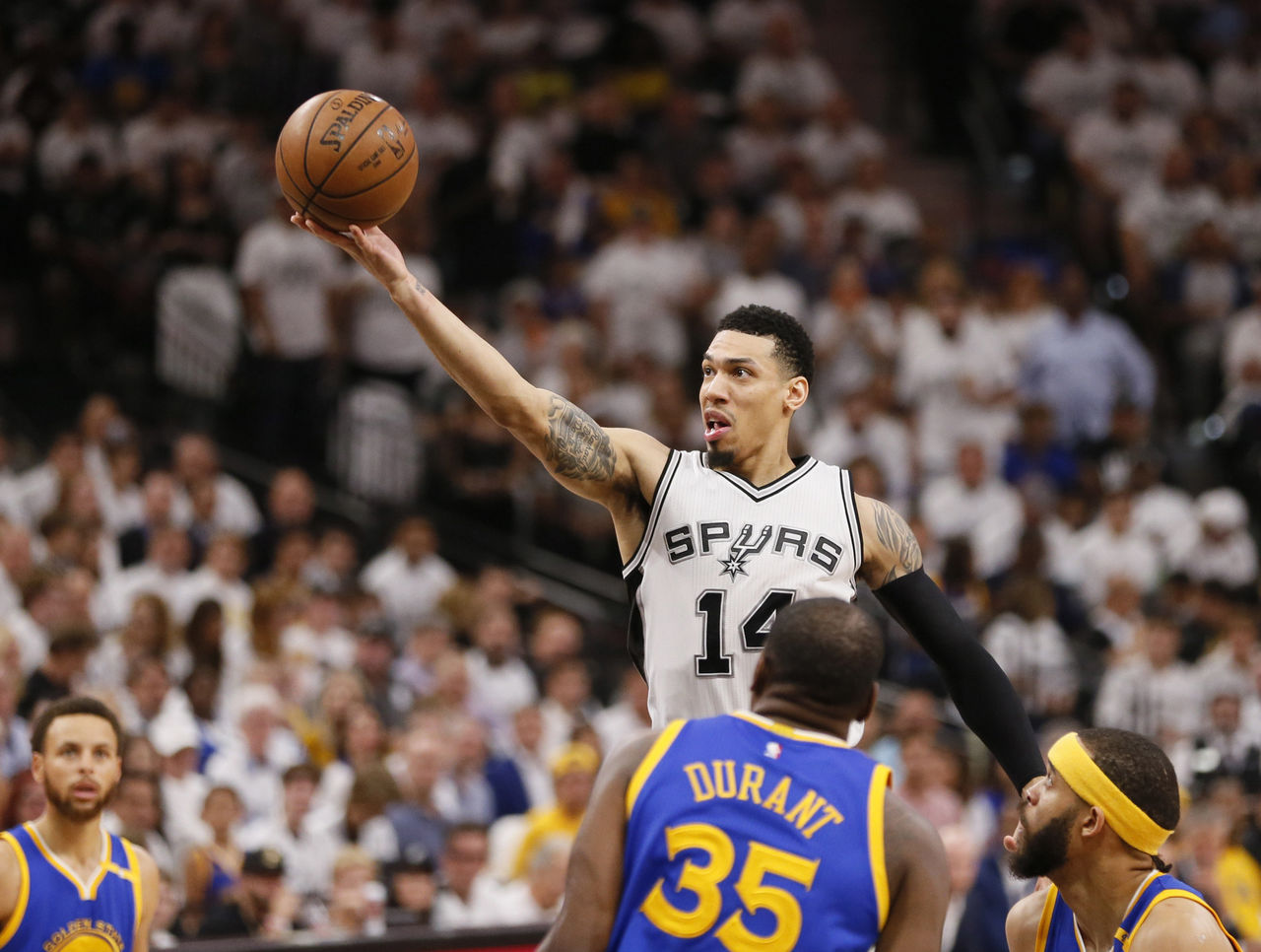 Report Spurs Open To Trading Danny Green Thescore Com