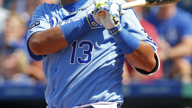 Watch: Salvy's 1st career slam lifts Royals to 4th straight series win