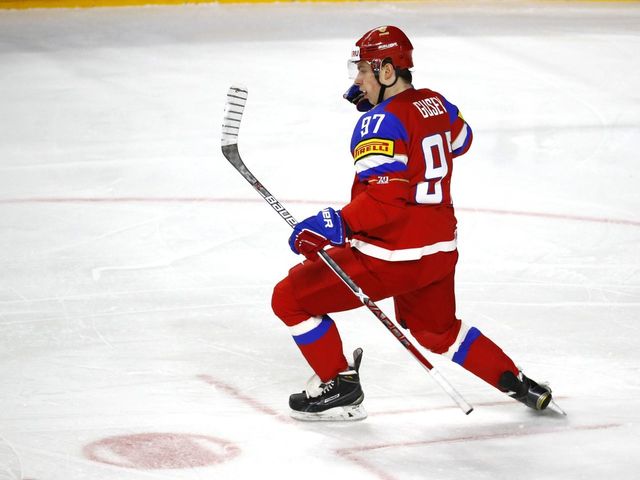 Lightning send Gusev, 2 picks to Vegas as part of Garrison expansion selection