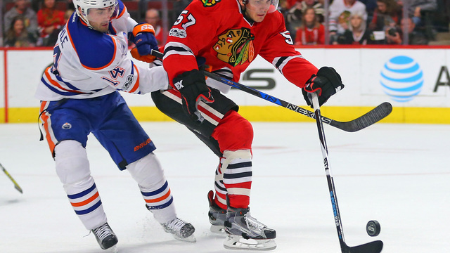 Hurricanes acquire van Riemsdyk from Golden Knights