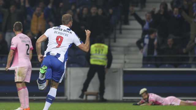 Huddersfield completes club-record signing of Laurent Depoitre from Porto