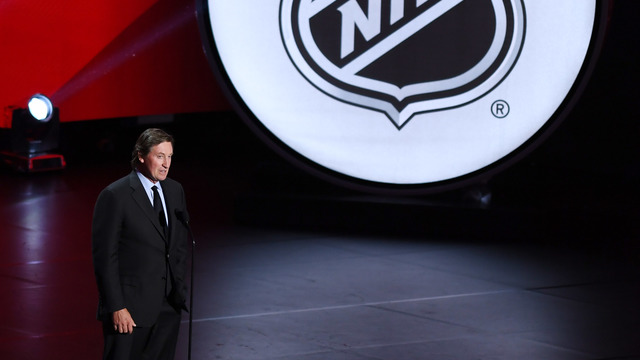 Report: NHL trade deadline set for Feb. 26
