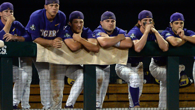 LSU fathers revive elderly man at CWS