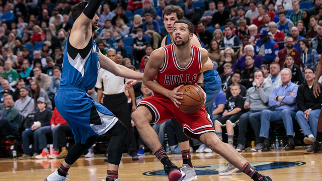 Bulls won't extend offer to Carter-Williams; will become UFA