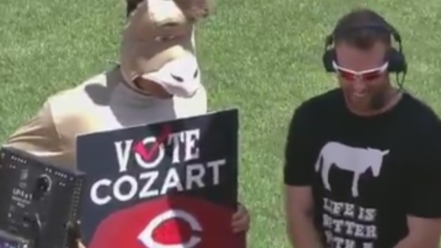 Watch: Votto dresses up as donkey to support Cozart's All-Star bid