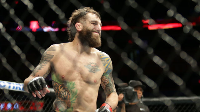 Report: Chiesa out of hospital, plans on fighting Pettis after media day melee