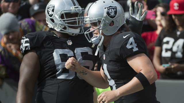 Raiders' Jackson appreciates 'selfless' Carr's approach to contract talks