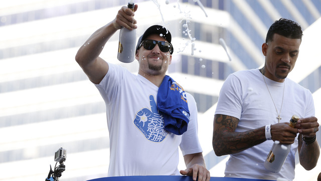Report: Klay Thompson signs 10-year, $80M extension with Anta