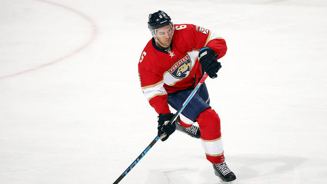Panthers ink Petrovic to 1-year deal