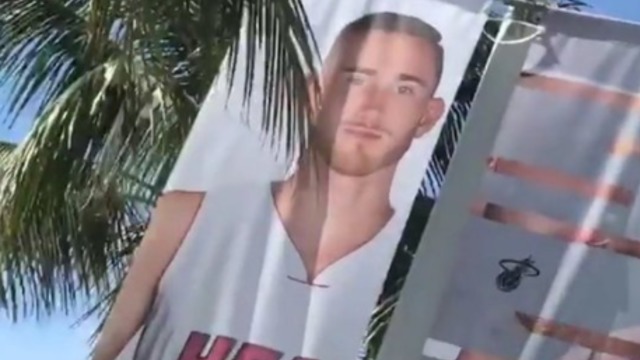 Heat hang Hayward banner outside AmericanAirlines Arena for FA meeting