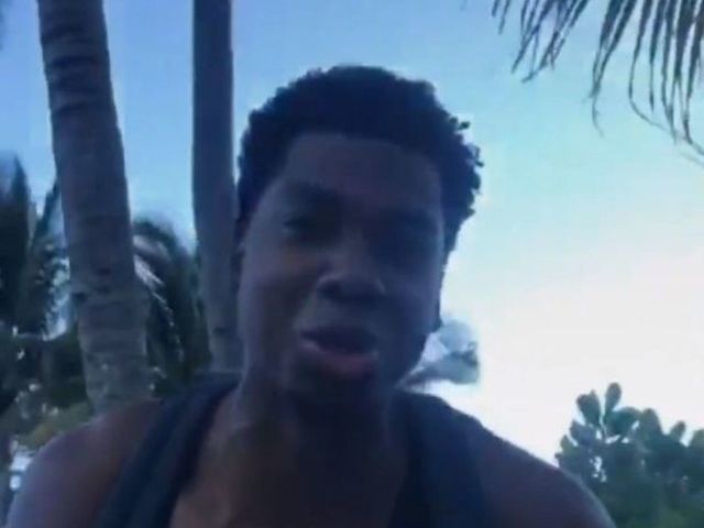 Watch: Heat's Whiteside makes hilarious Snapchat pitch to free agents