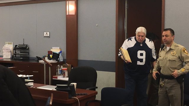 Cowboys fan facing death penalty wears Romo jersey to sentencing