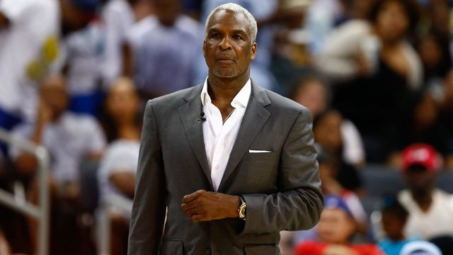Oakley accepts plea deal, barred from MSG for 1 year